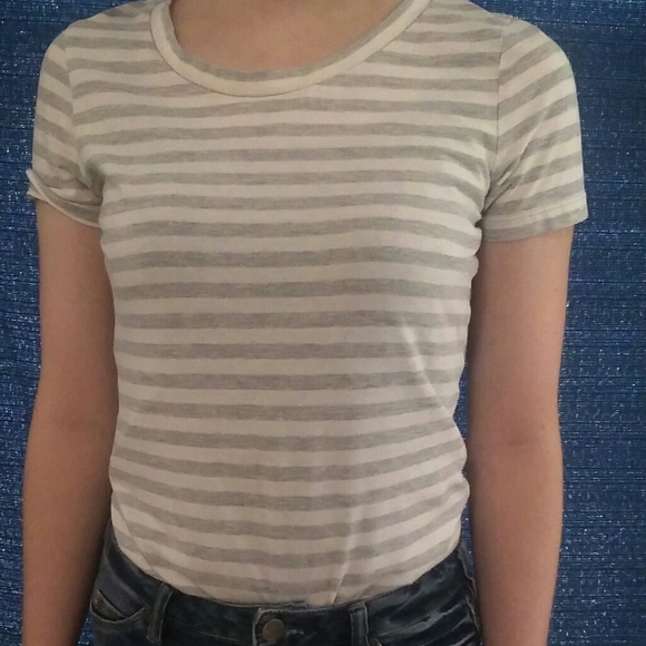 Basic Striped Tee - Picture 4 of 4